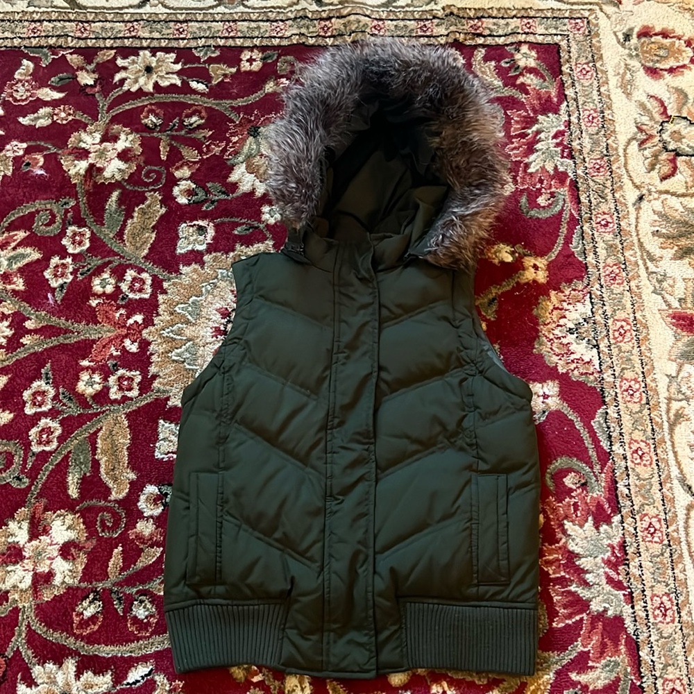 Dark green Gap bomber style puffer vest with removable fur trimmed hood